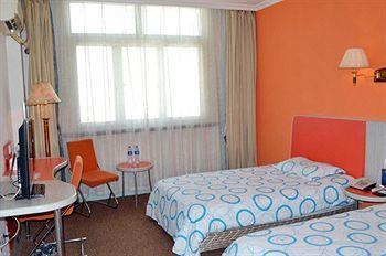 Motel 168 Liu Zhou Road Inn Shanghai Eksteriør bilde